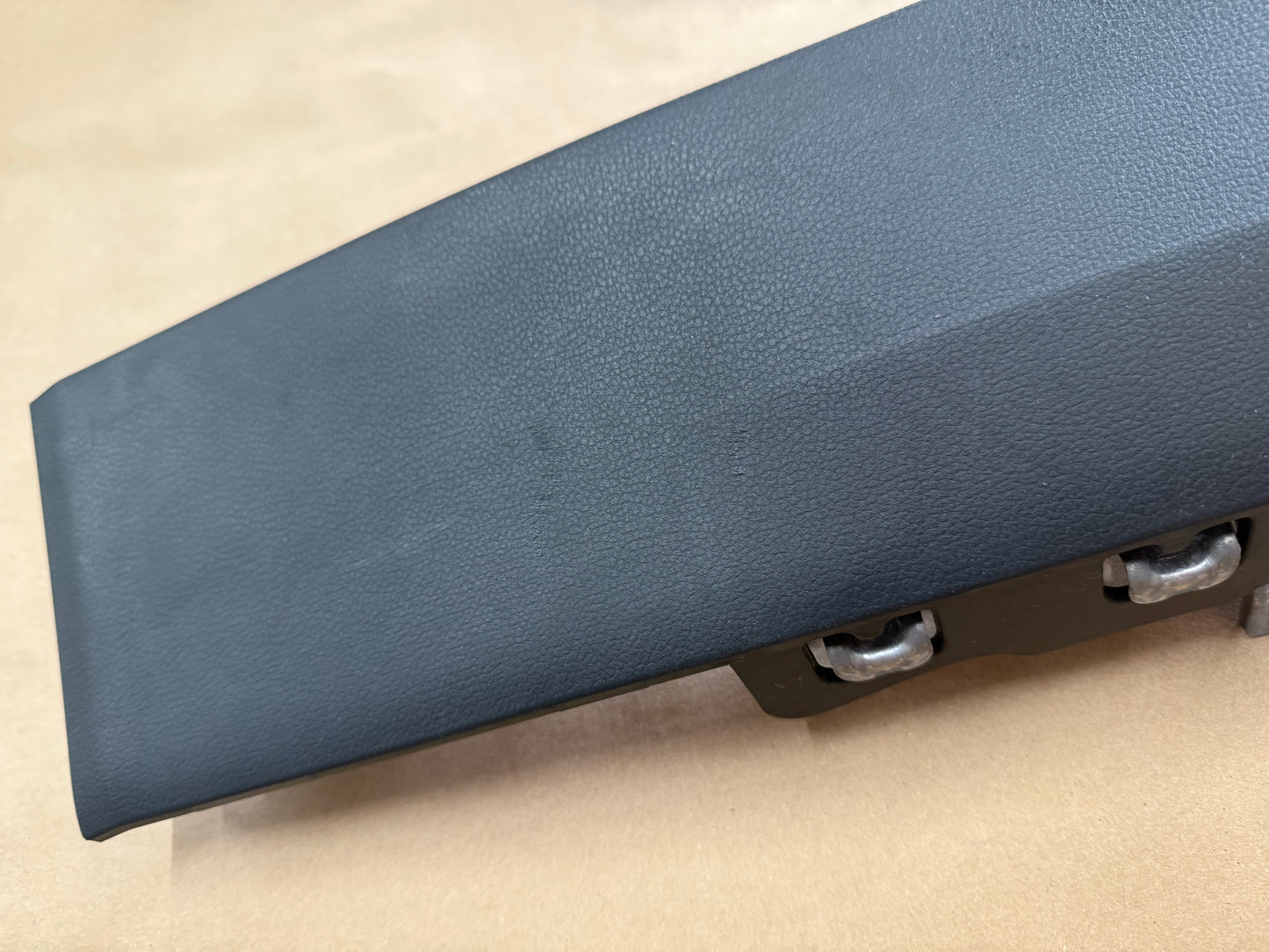 2021-2025 Ford F-150 RH Passenger Knee Air Bag