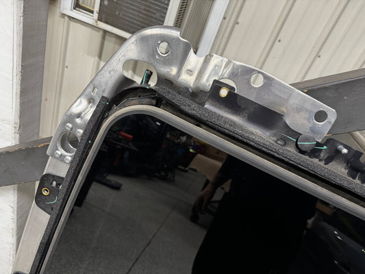 2023-2025 Ford F-250 F-350 Sunroof Assembly Glass Tracks Motor Panoramic Glass