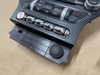 2018 Ford Mustang GT Touch Screen Face Plate Radio Module USB
