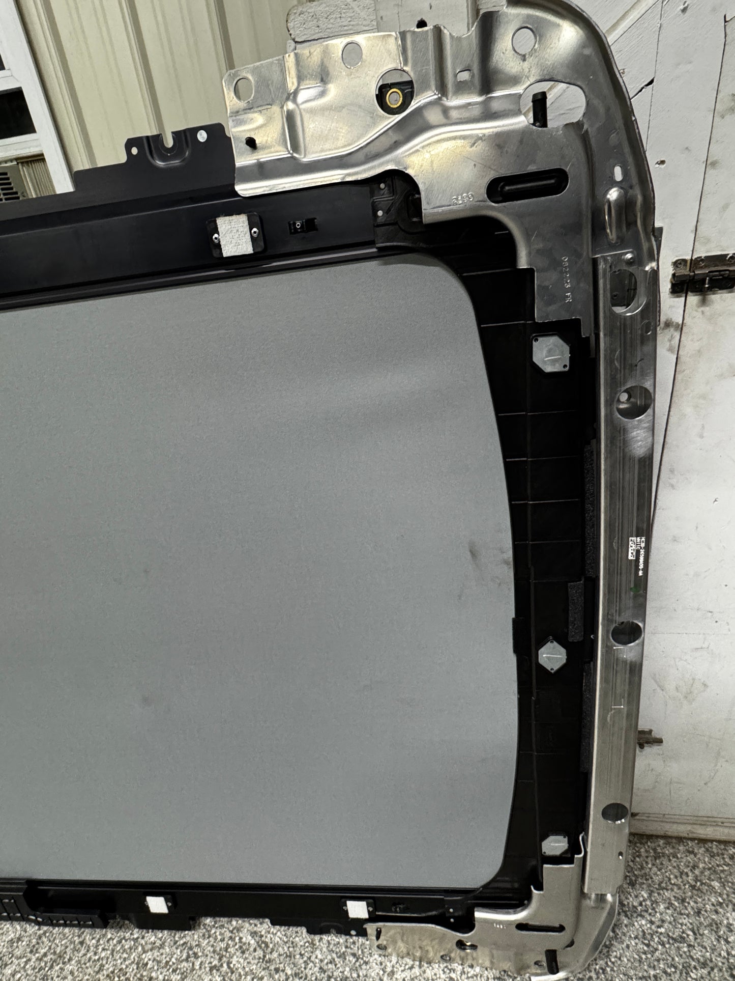 2023-2025 Ford F-250 F-350 Sunroof Assembly Glass Tracks Motor Panoramic Glass