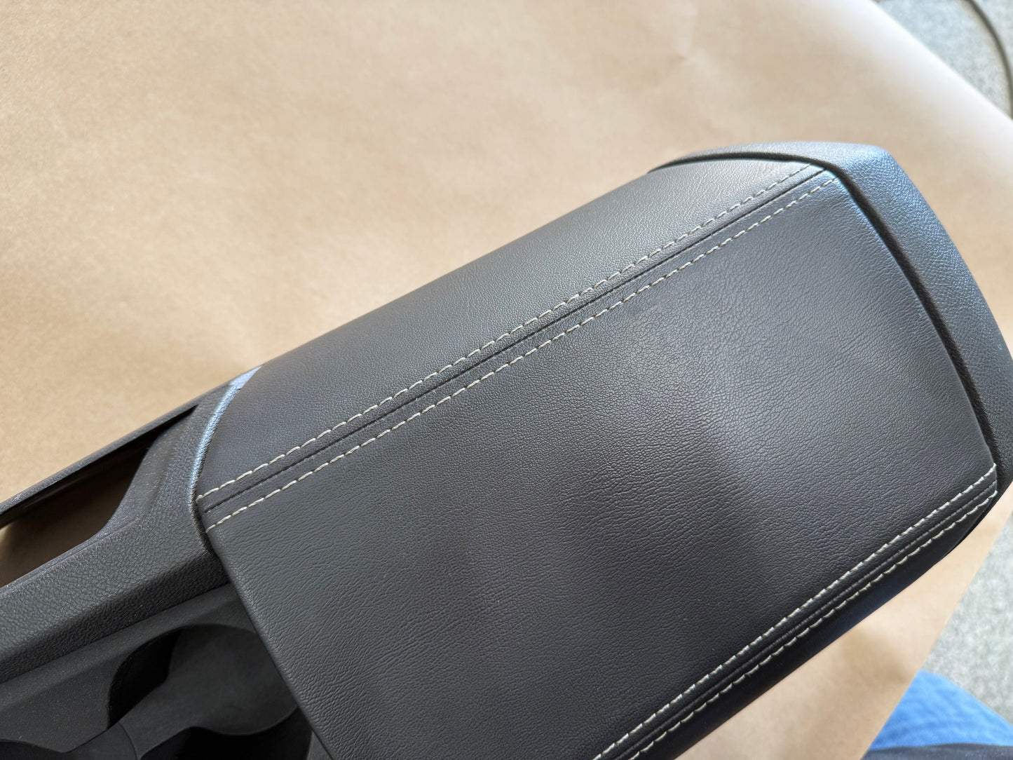 2010-2015 Chevrolet Camaro SS Center Console Assembly