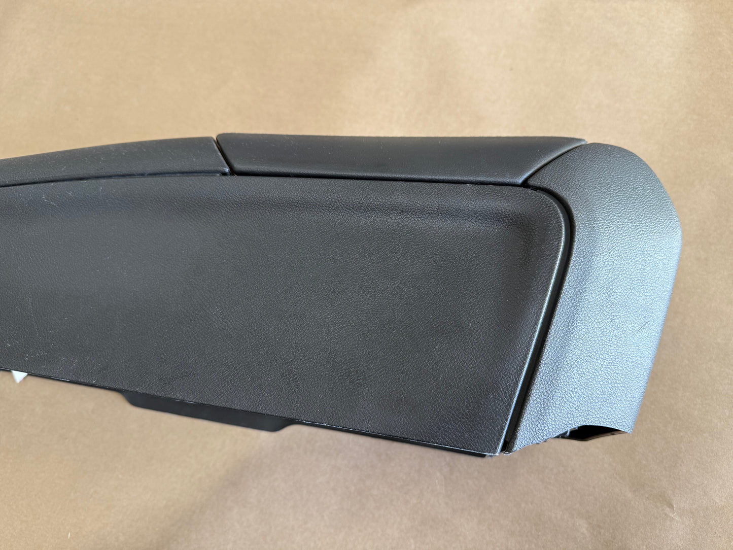 2010-2015 Chevrolet Camaro SS Center Console Assembly