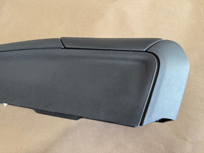 2010-2015 Chevrolet Camaro SS Center Console Assembly