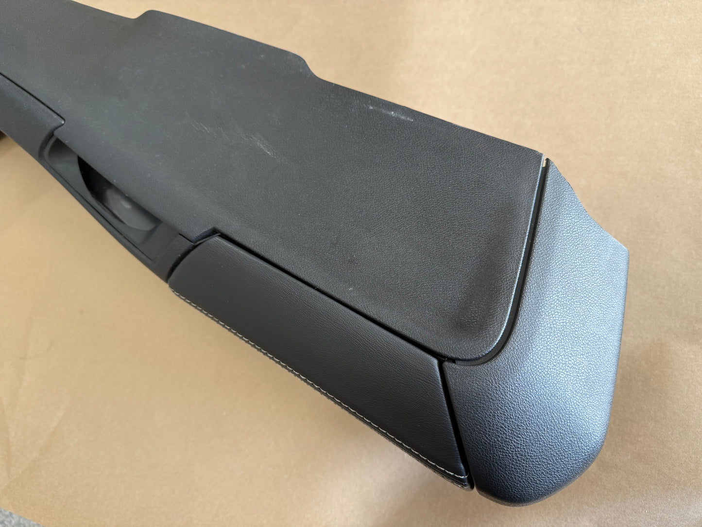 2010-2015 Chevrolet Camaro SS Center Console Assembly