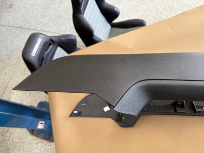 2010-2015 Chevrolet Camaro SS Center Console Assembly