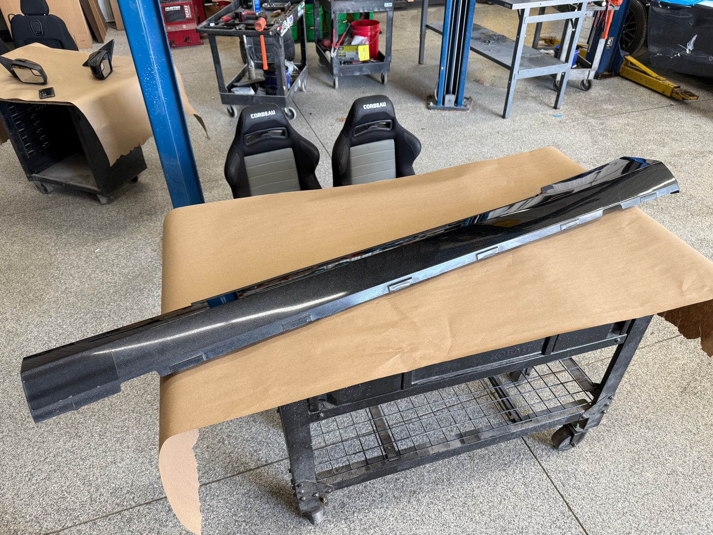 2010-2015 Chevrolet Camaro SS LH Driver Side Skirt Molding "Black"