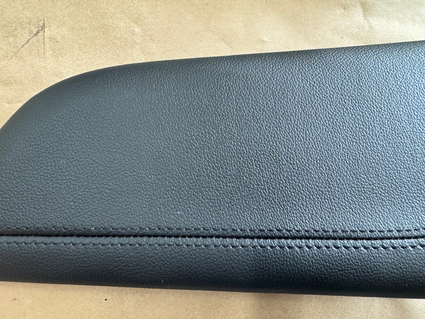 2020-2022 Mustang GT500 LH RH Passenger Driver Side Leather Knee Pad Panel