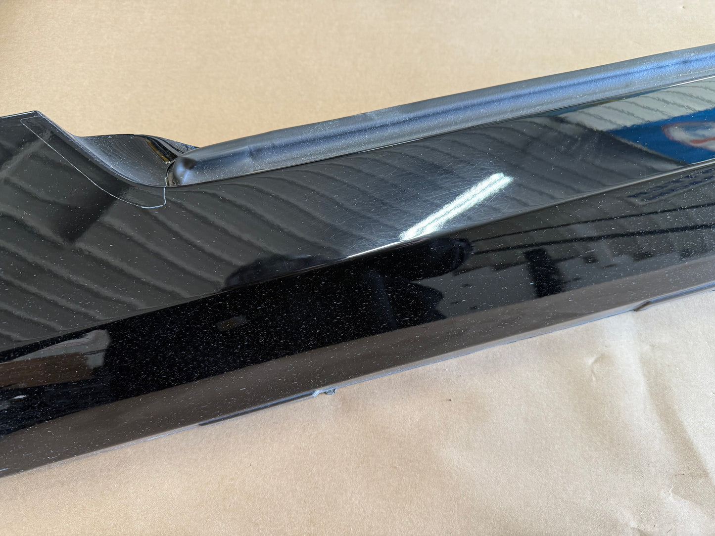 2010-2015 Chevrolet Camaro SS RH Passenger Side Skirt Molding "Black"