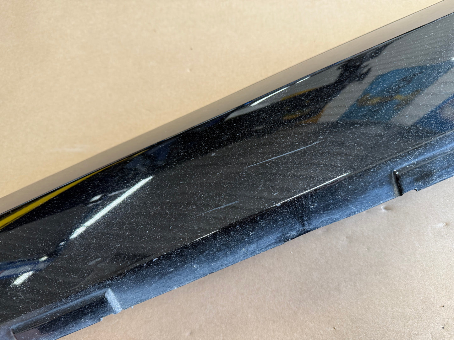 2010-2015 Chevrolet Camaro SS RH Passenger Side Skirt Molding "Black"