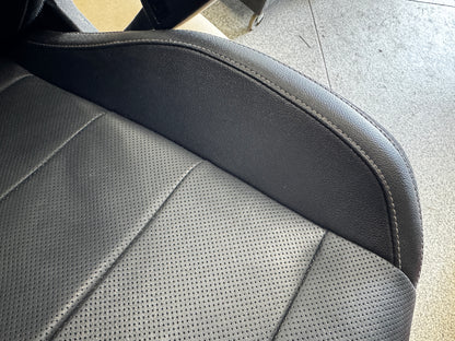 2018-2023 Ford Mustang GT RH Passenger Seat Black Leather Heated Cooled