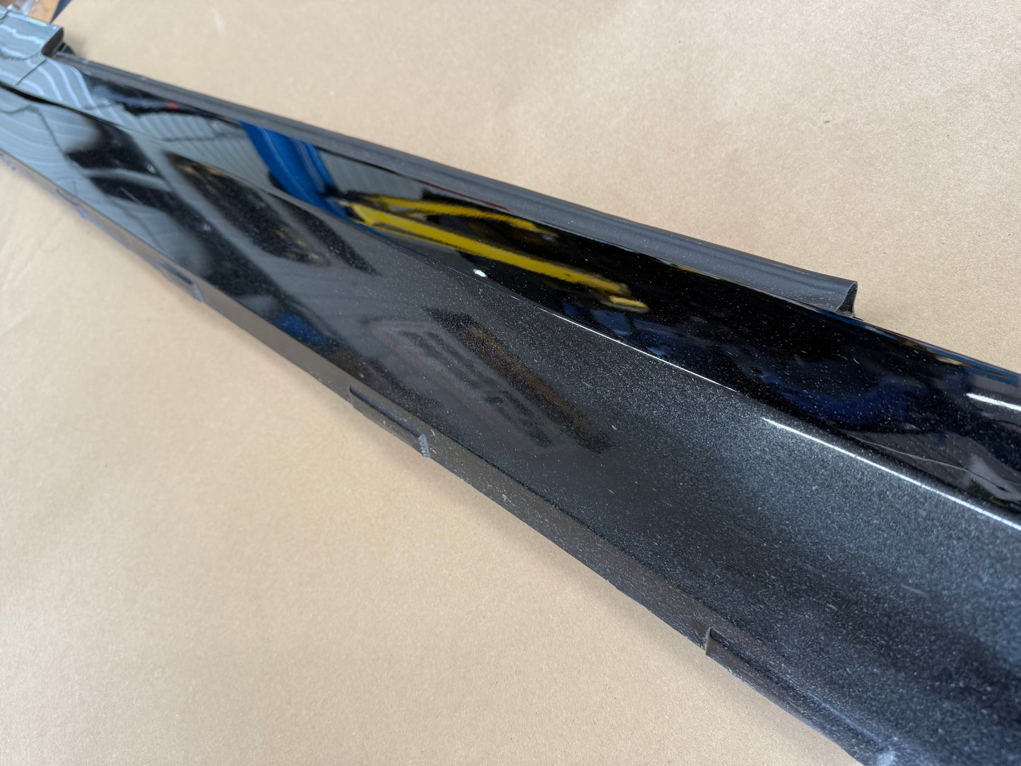 2010-2015 Chevrolet Camaro SS RH Passenger Side Skirt Molding "Black"