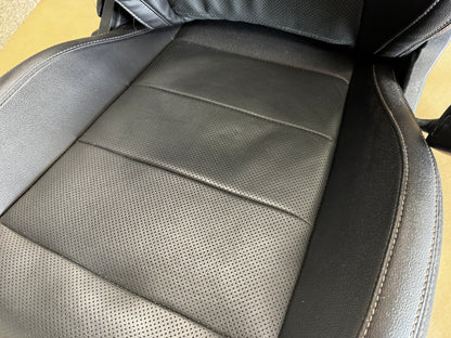2018-2023 Ford Mustang GT RH Passenger Seat Black Leather Heated Cooled