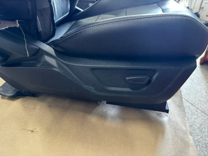 2018-2023 Ford Mustang GT RH Passenger Seat Black Leather Heated Cooled