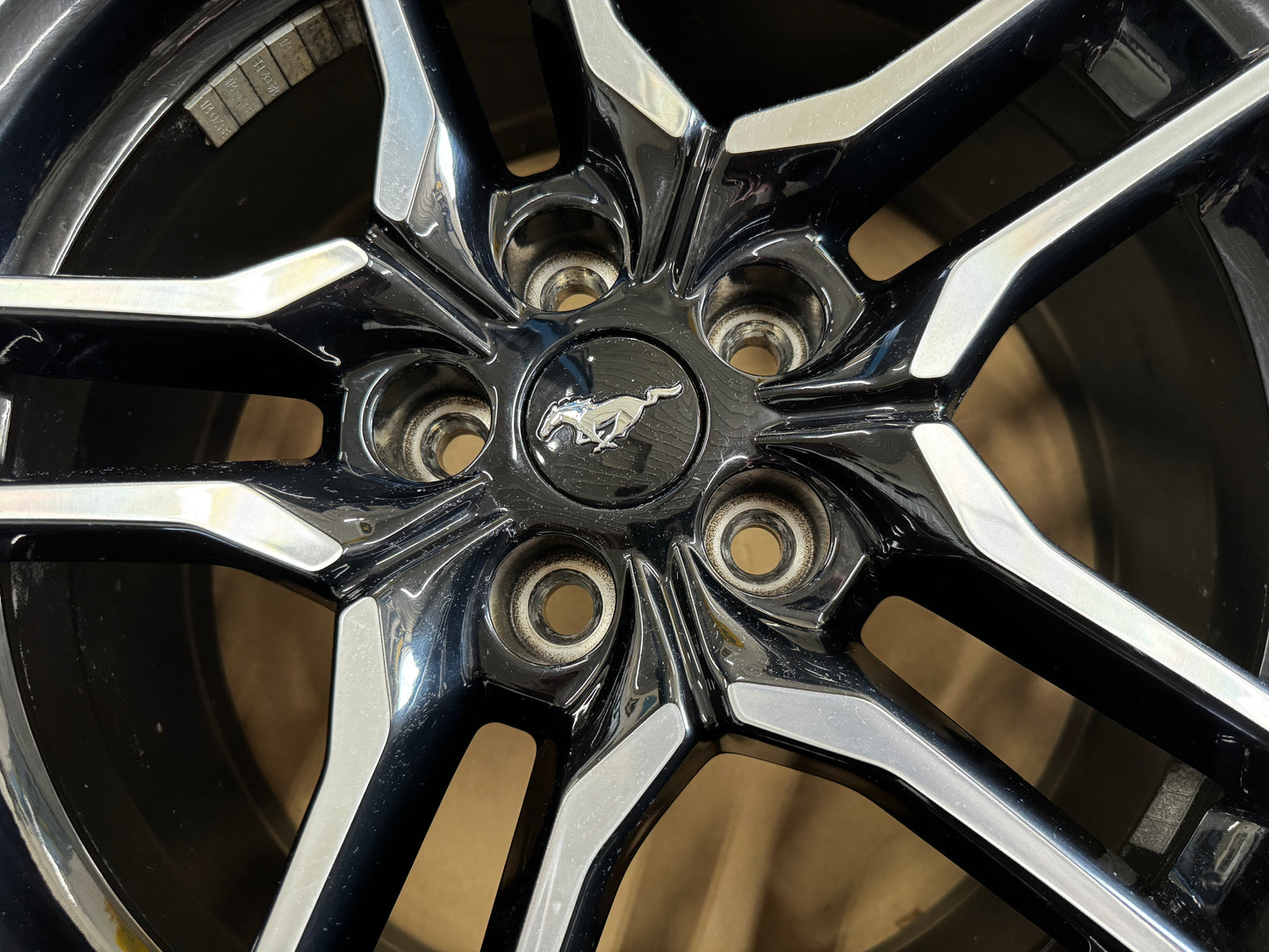 2018-2023 Ford Mustang GT 5.0 18x8" Wheel Rim Pirelli Pzero 235/50/18