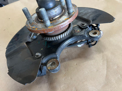 2015-2020 Ford Mustang 5.0L GT LH Driver Side Front Spindle Knuckle Hub