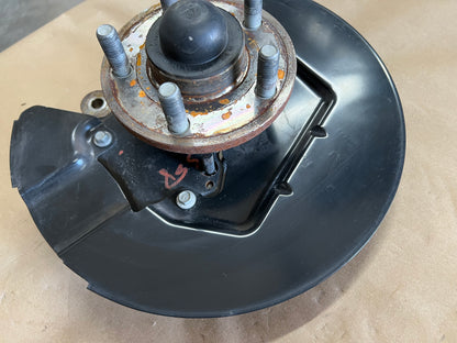 2015-2020 Ford Mustang 5.0L GT RH Passenger Side Front Spindle Knuckle Hub - OEM