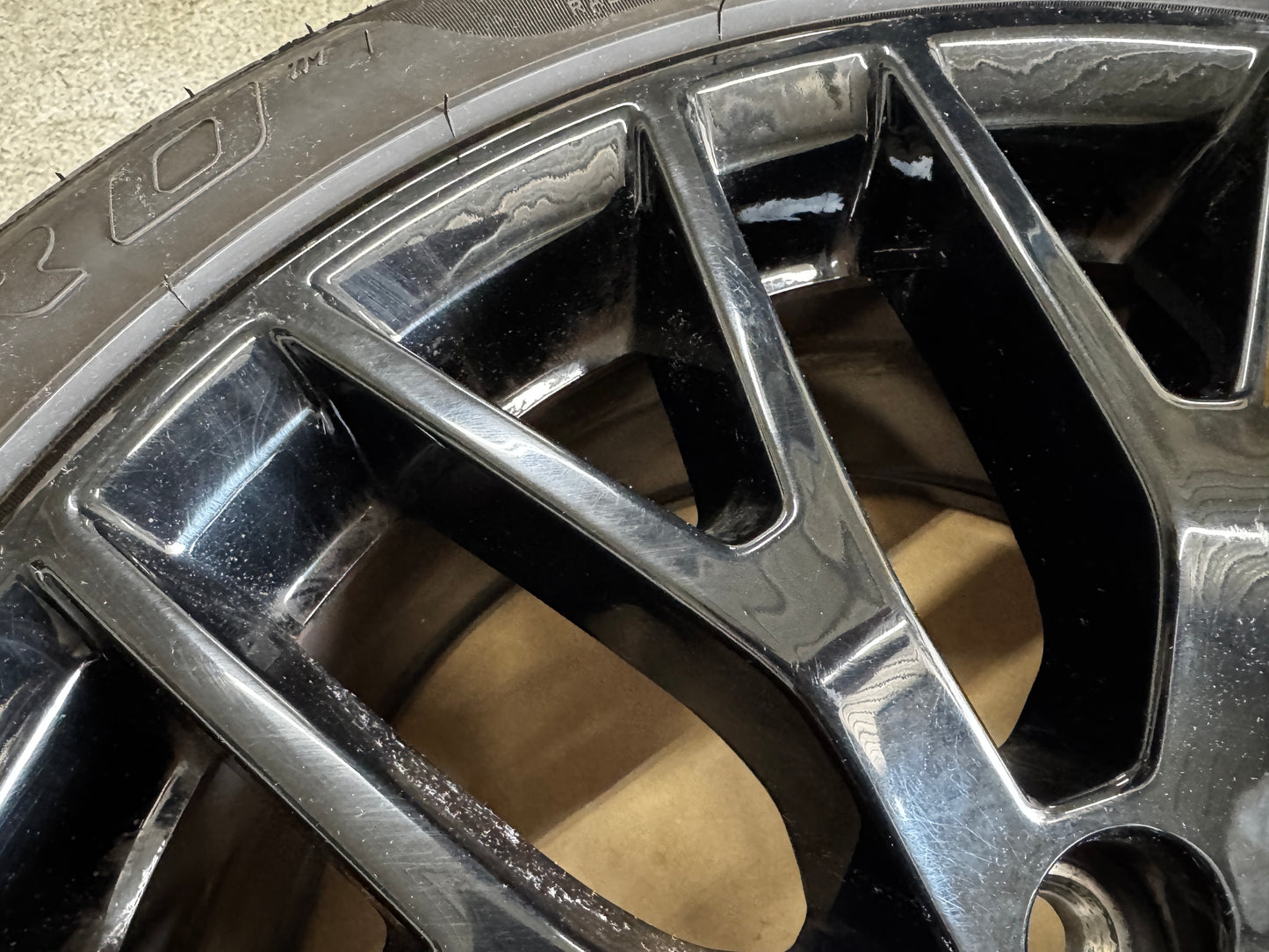 2015-2023 Mustang GT 5.0 19x9" Wheel Rim PP1 Rear 255/40/19 Pirelli - OEM