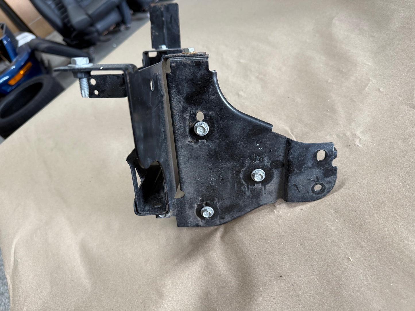 2007-2009 Ford Mustang GT500 ECU Computer Fuse Box Bracket Holder