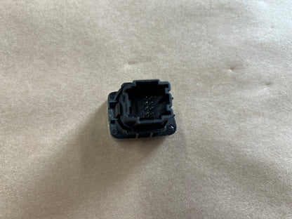 2020-2024 Chevrolet Camaro Push Start Button