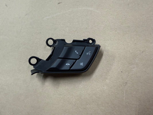 2015-2017 Ford Mustang GT RH Wheel Steering Button Sync Control