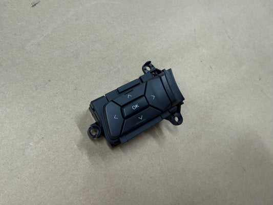 2015-2017 Ford Mustang GT LH Wheel Steering Button OK/Arrows