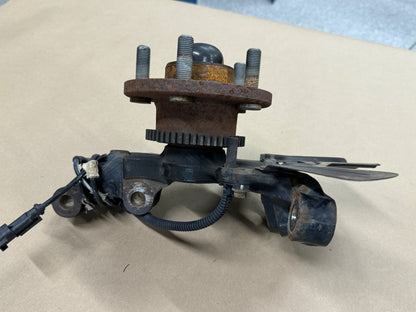 2015-2020 Ford Mustang 5.0L GT LH Driver Side Front Spindle Knuckle Hub - OEM