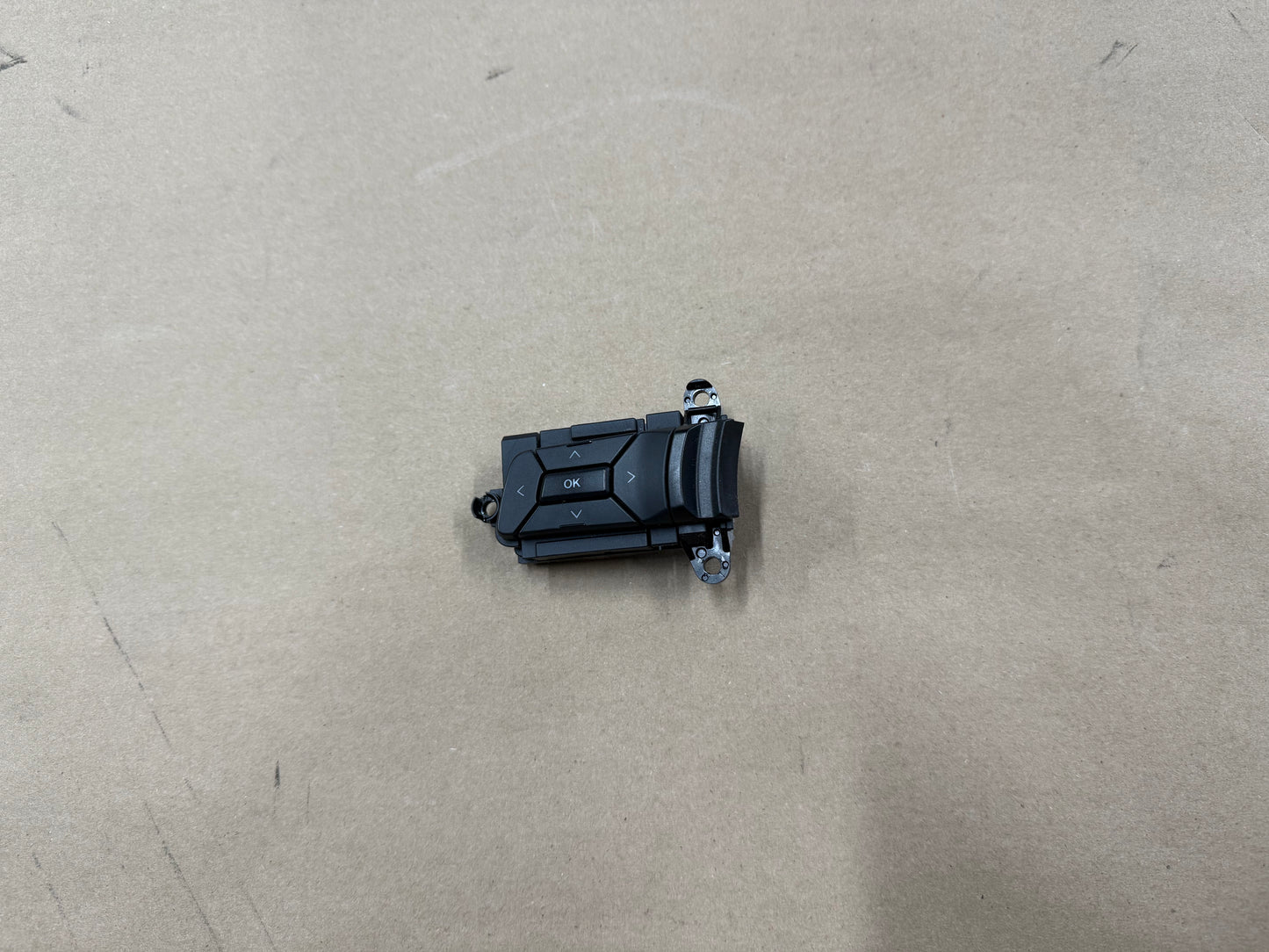 2015-2017 Ford Mustang GT LH Wheel Steering Button OK/Arrows