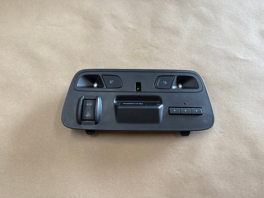 2016-2023 Chevrolet Camaro SS Dome Light Coupe Black Interior Sunroof