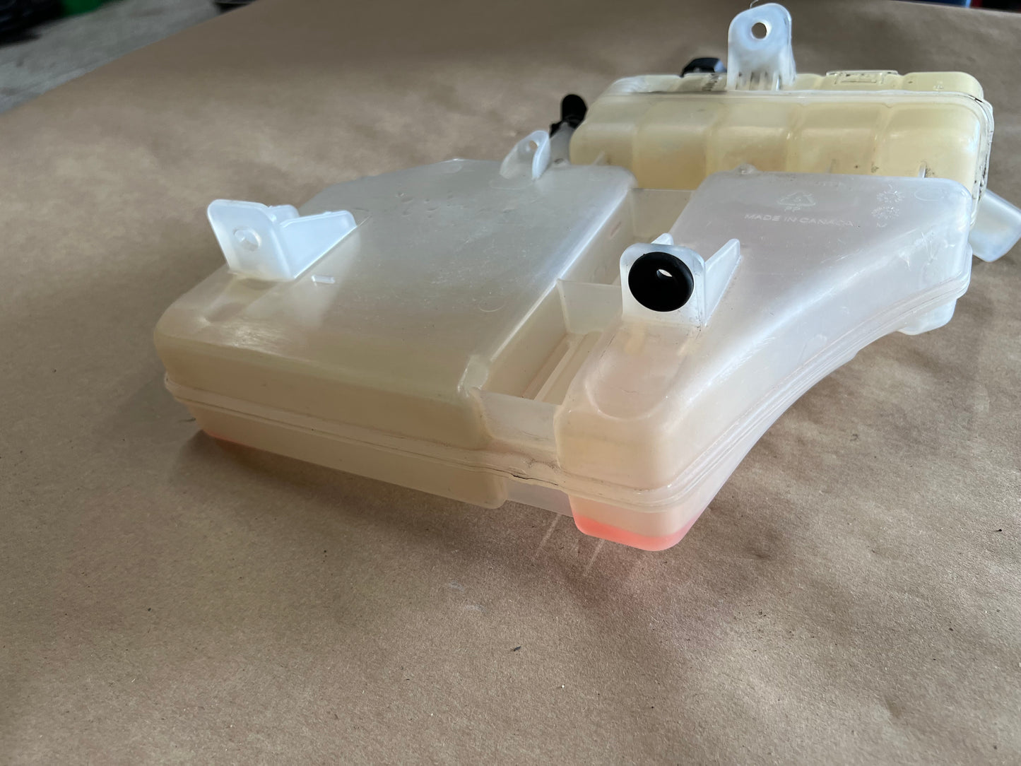 2016-2024 Chevrolet Camaro SS 6.2L V8 Coolant Overflow Tank