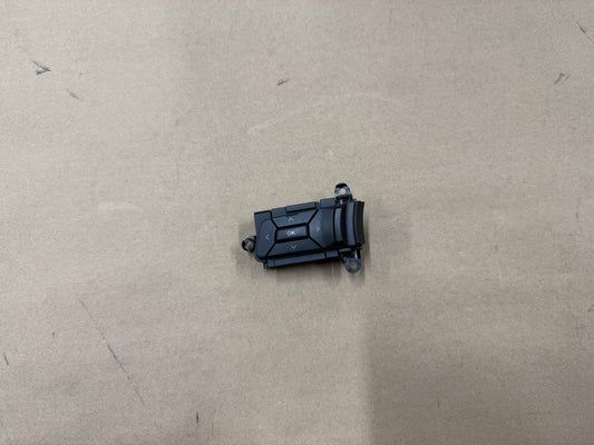 2015-2017 Ford Mustang GT LH Wheel Steering Button OK/Arrows