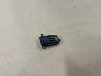 2015-2017 Ford Mustang GT RH Wheel Steering Button Volume Mute Search
