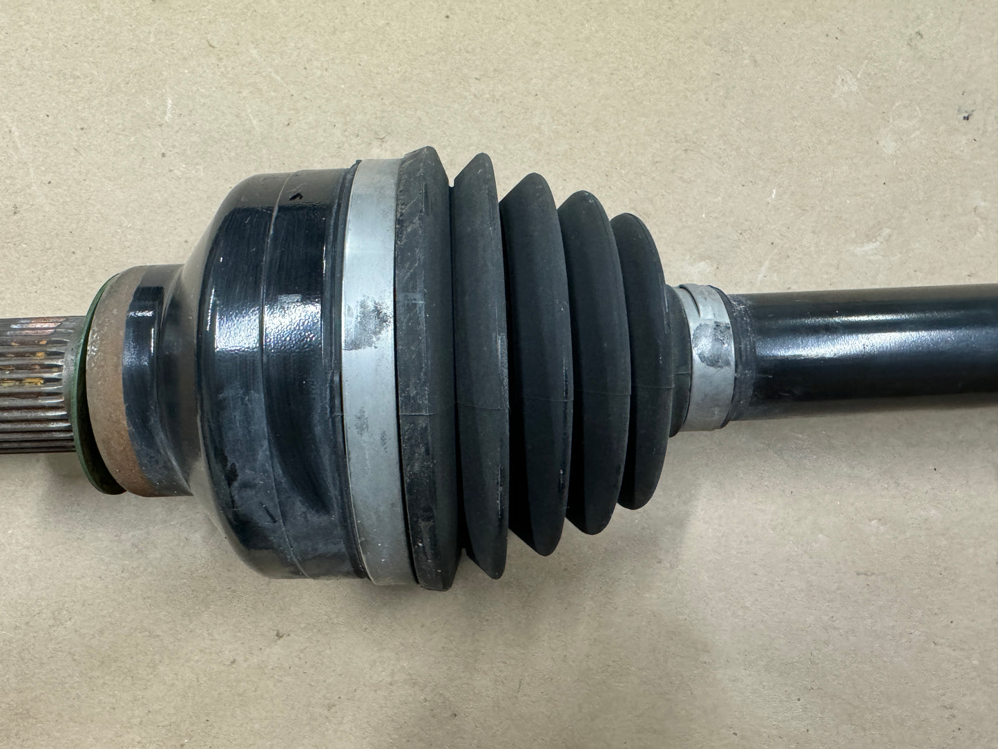 2020-2022 Mustang Shelby GT500 RH Passenger Side Rear Axle Half Shaft IRS 138