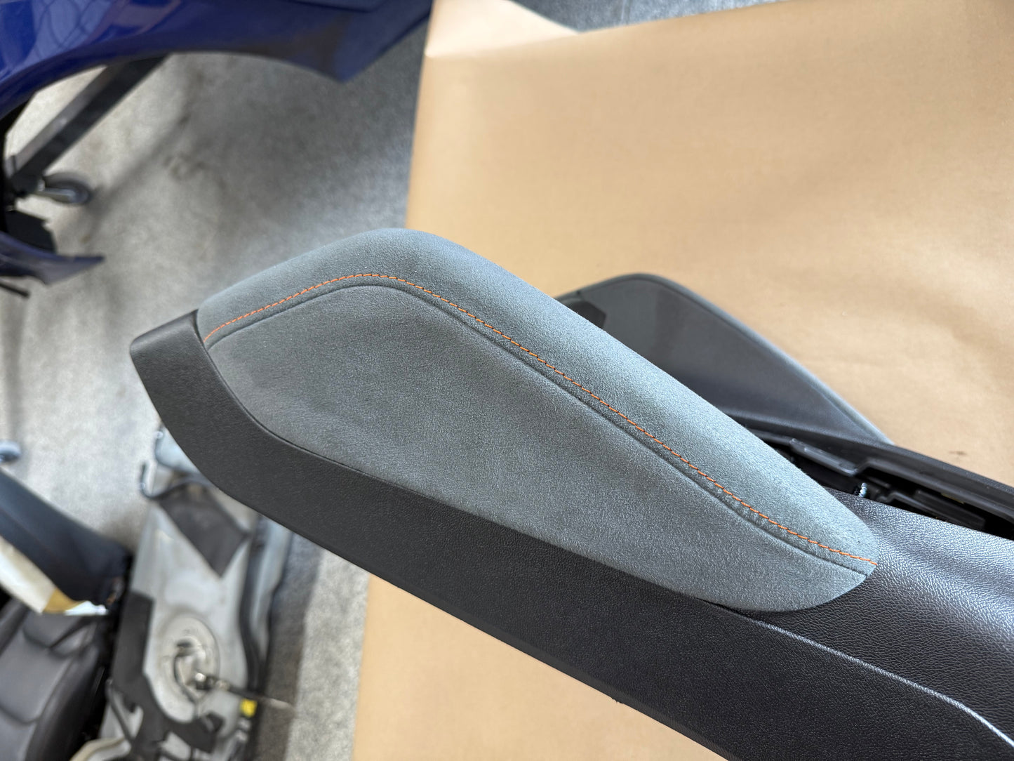 2016-2023 Chevrolet Camaro SS Center Console Charging Pad "Black"