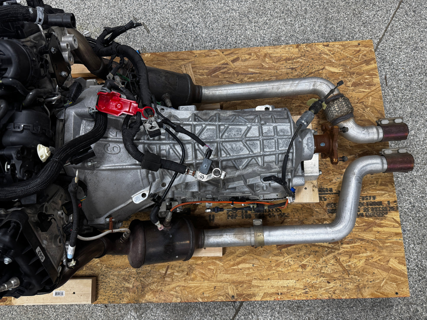 2024 Mustang 5.0 Coyote Dark Horse Gen 4 Engine Drivetrain 10R80Transmission 650