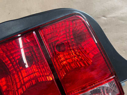 2005-2009 Ford Mustang GT V6 GT500 Tail Light LH Driver Side