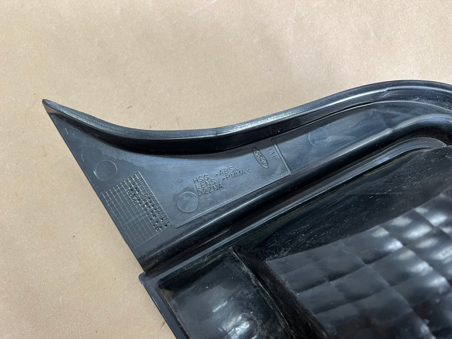 2005-2009 Ford Mustang GT V6 GT500 Tail Light LH Driver Side