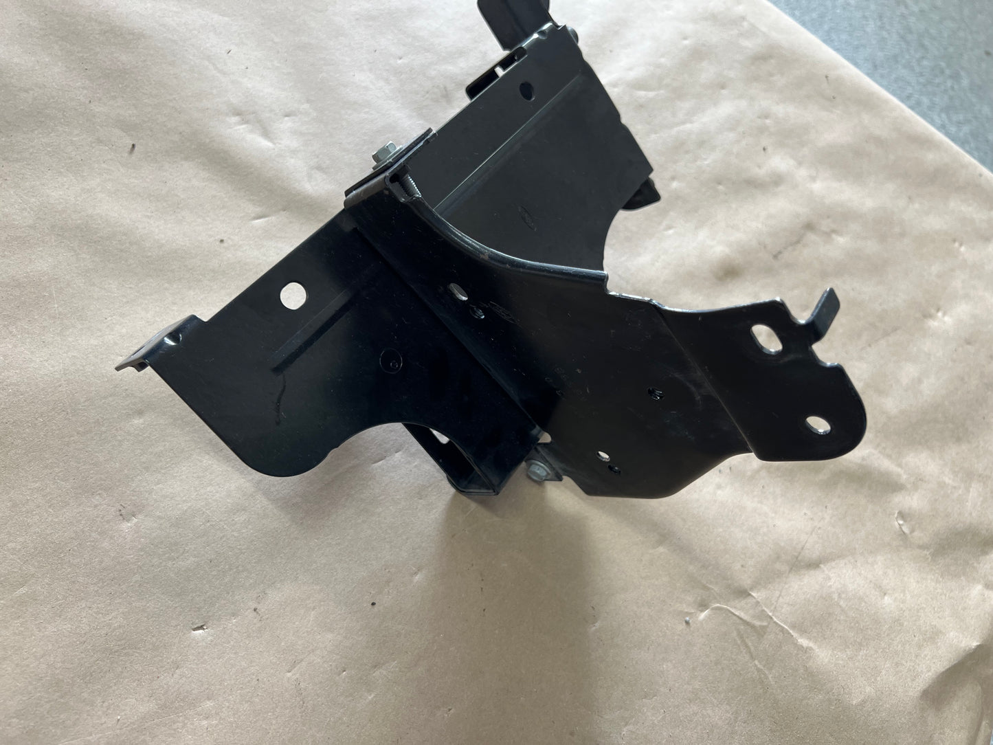 2007-2009 Ford Mustang GT500 ECU Computer Fuse Box Bracket Holder