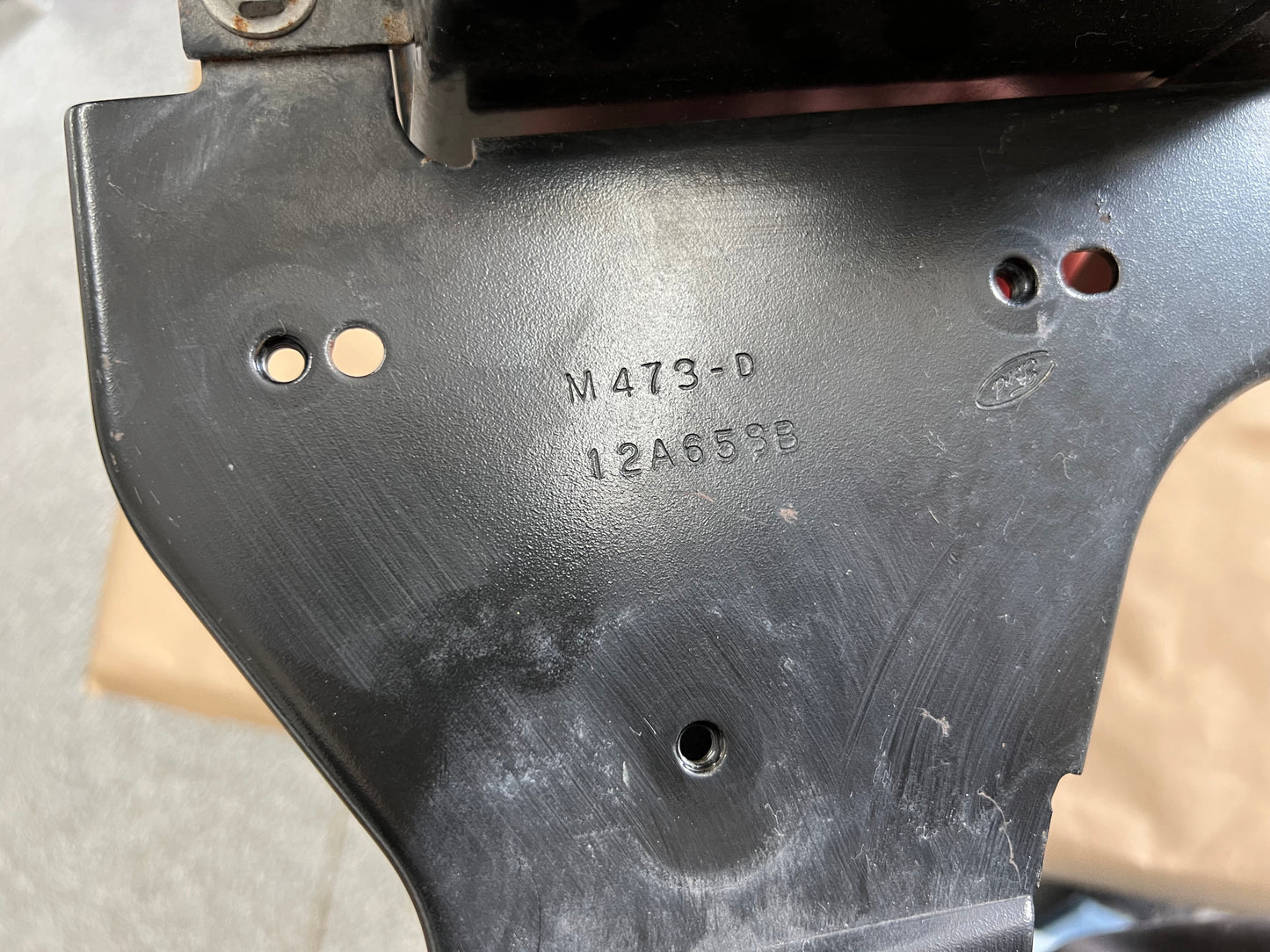 2007-2009 Ford Mustang GT500 ECU Computer Fuse Box Bracket Holder