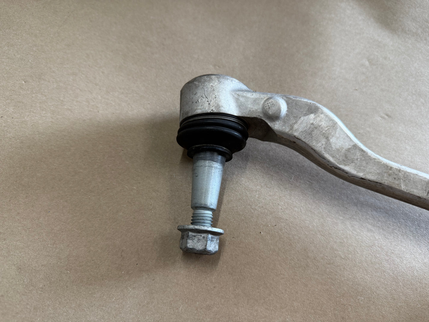 2016-2023 Chevrolet Camaro SS RH Passenger Side Front Control Arms