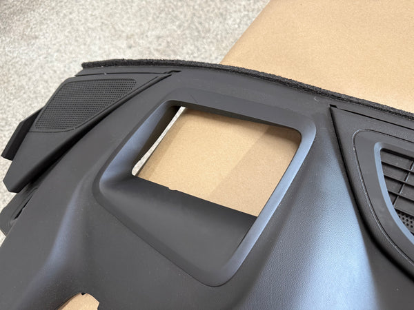 2015-2023 Ford Mustang GT V6 RH Passenger Side Skirt Molding Side Black