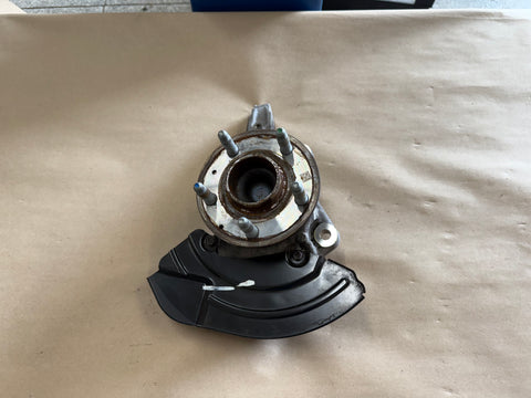 2016-2023 Chevrolet Camaro ZL1 SS LH Driver Side Front Spindle Knuckle Hub GM
