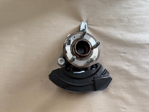 2016-2024 Chevrolet Camaro ZL1 SS RH Passenger Side Front Spindle Knuckle Hub GM