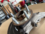 2016-2024 Chevrolet Camaro ZL1 SS RH Passenger Side Front Spindle Knuckle Hub GM