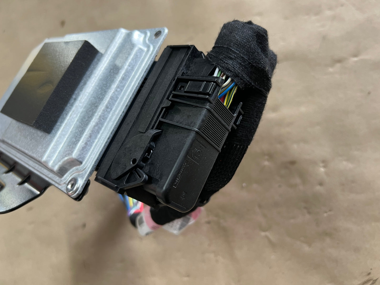 2019 Mustang GT Suspension Magnetic Ride MagneRide Controller Module w/wiring
