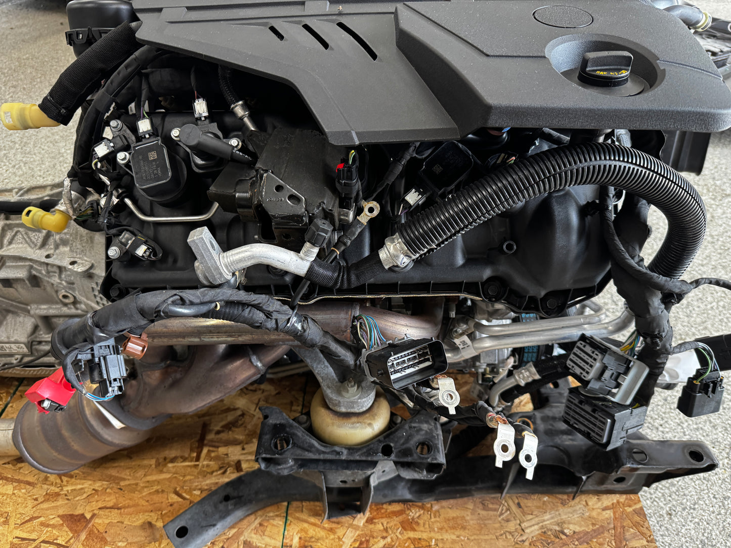 2021 Mustang 5.0 Coyote Gen 3 Engine Drivetrain 10R80 Automatic Auto 18k mi