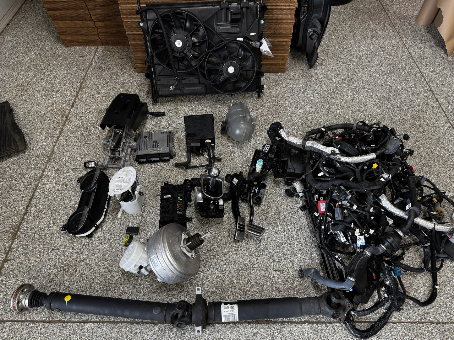 2021 Mustang 5.0 Coyote Gen 3 Engine Drivetrain 10R80 Automatic Auto 18k mi