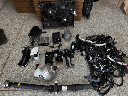 2021 Mustang 5.0 Coyote Gen 3 Engine Drivetrain 10R80 Automatic Auto 18k mi