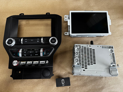 2019 Ford Mustang Touch Screen Face Plate Radio Module