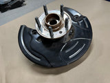 2010-2015 Chevrolet Camaro SS RH Passenger Side Front Spindle Knuckle Hub GM