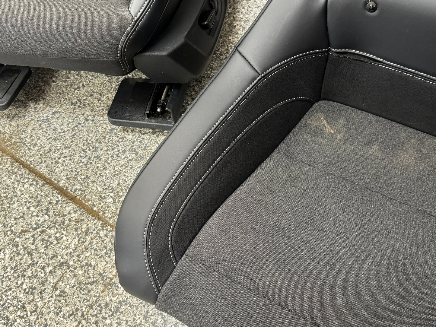 2024 Ford Mustang GT Black Cloth Leather Seats Coupe